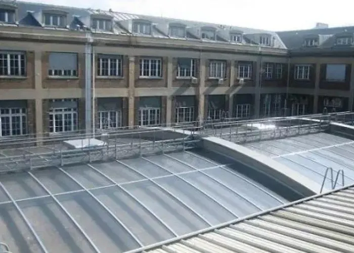 Kyriad Paris 10 - Gare De L'Est